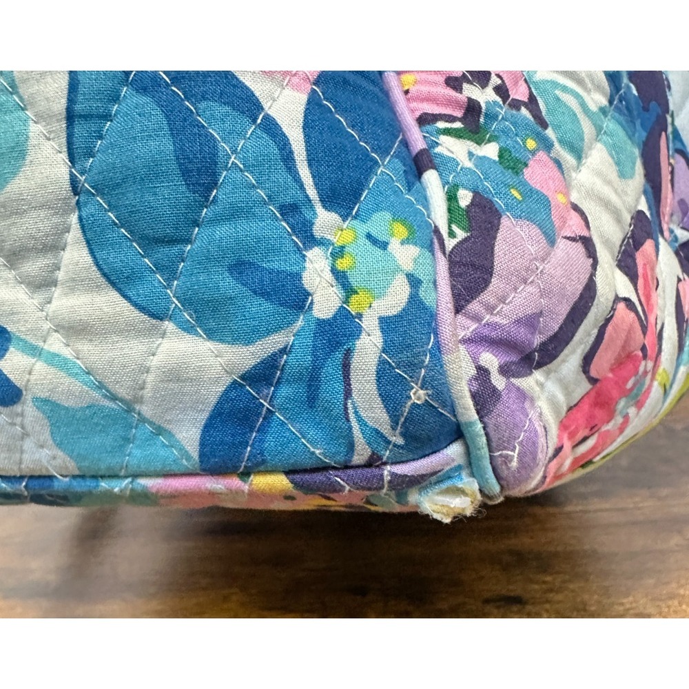 Vera Bradley Marian Floral XL Quilted Zip Top Tote Travel Bag 23 x 15 x 7 Large - Picture 10 of 14